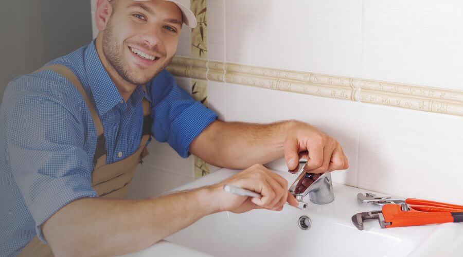 Local annual plumbing maintenance in Heidrick, KY